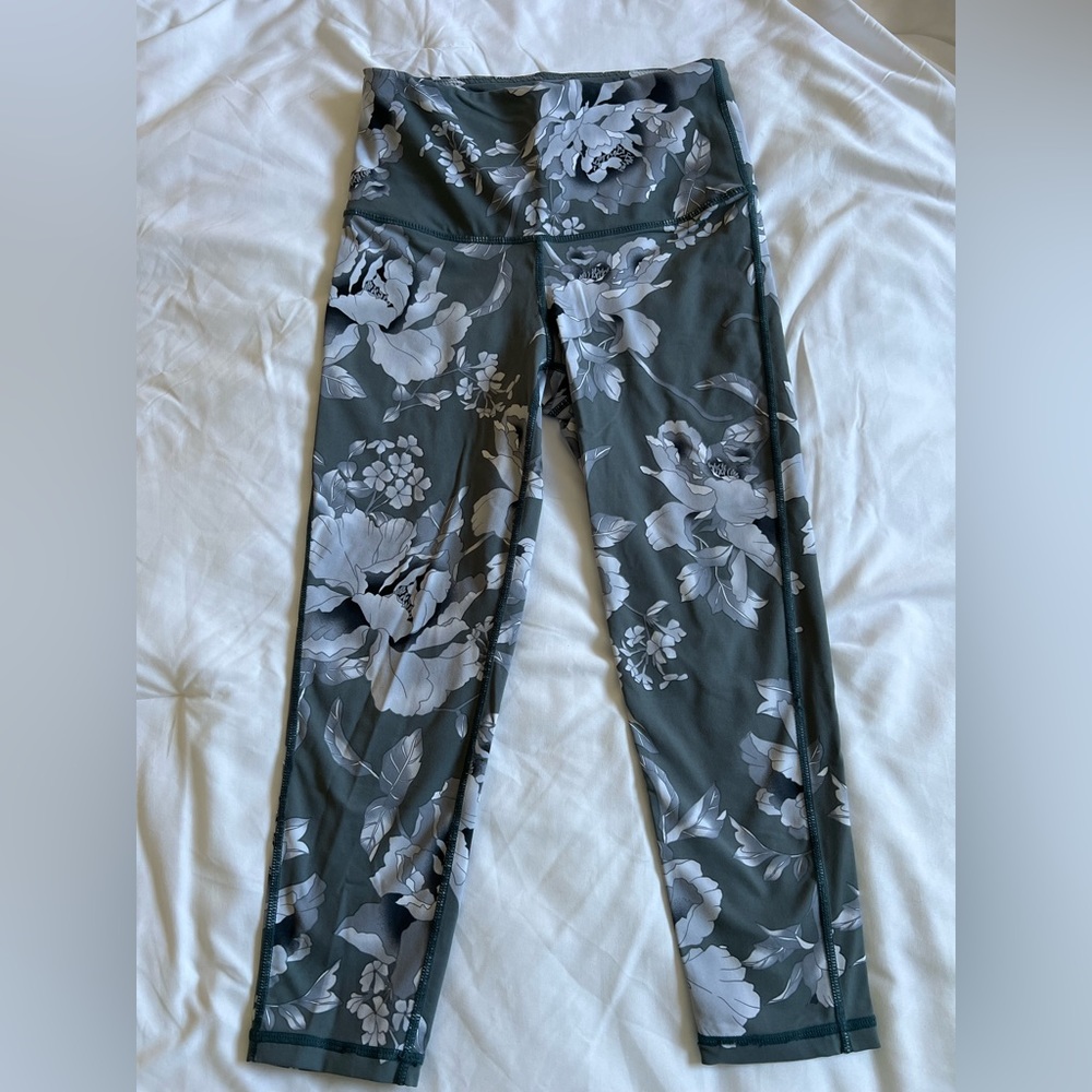 Floral Ankle Leggings